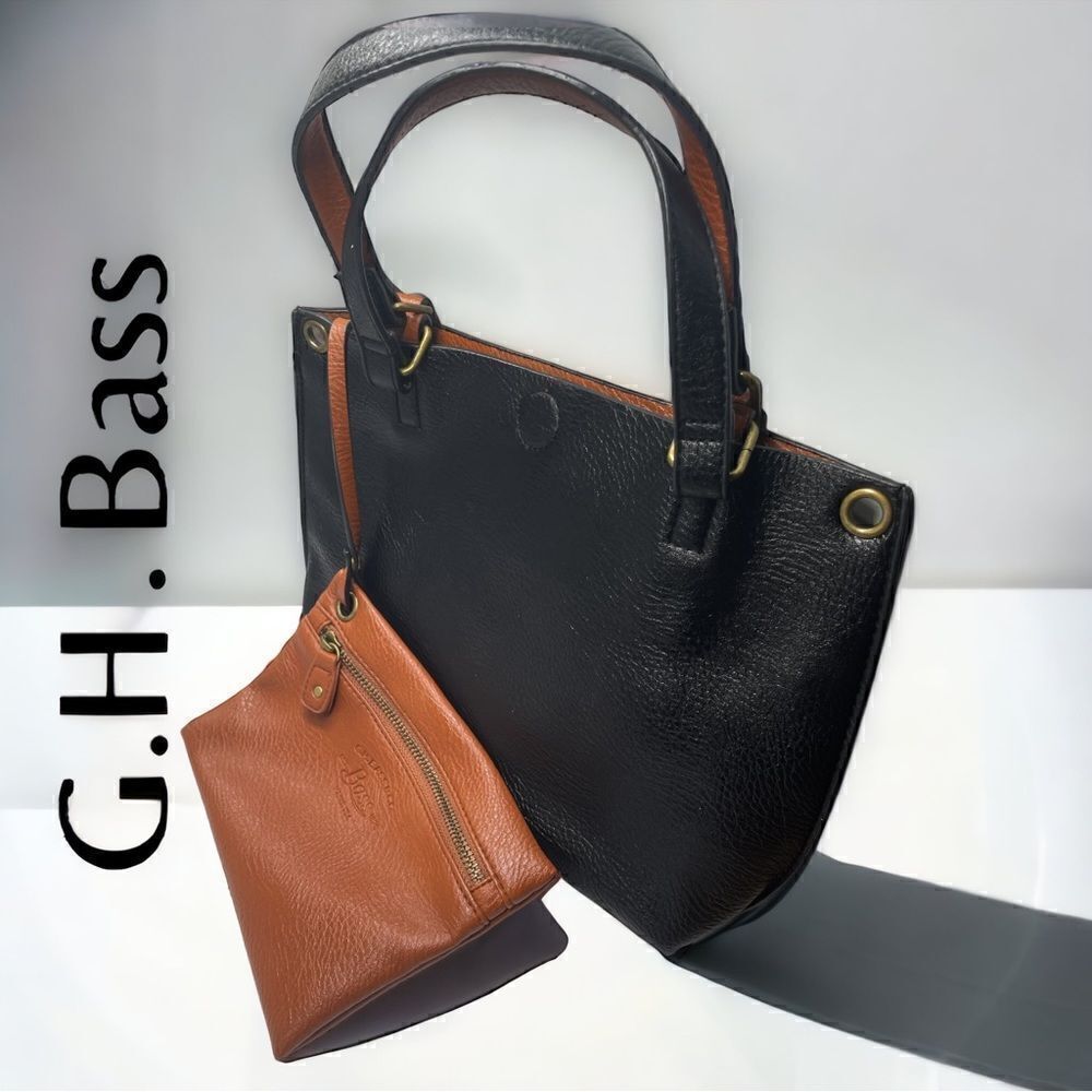 G.H. Bass Bags l Detachable Crossbody l Side Purse l Black Vegan Leather l EUC